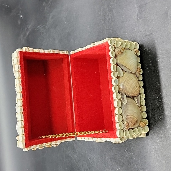 Trinket Box - Picture 2 of 6